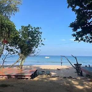  Station touristique Sanctuary Lanta